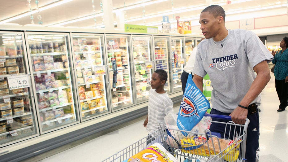 Homeland grocery store