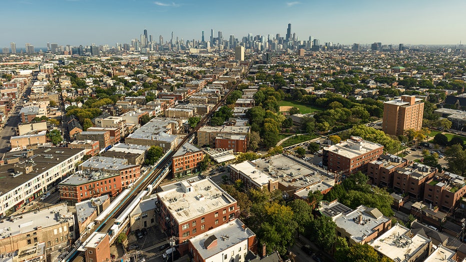 Aerial shot of the downtown skyline from Wicker Park,