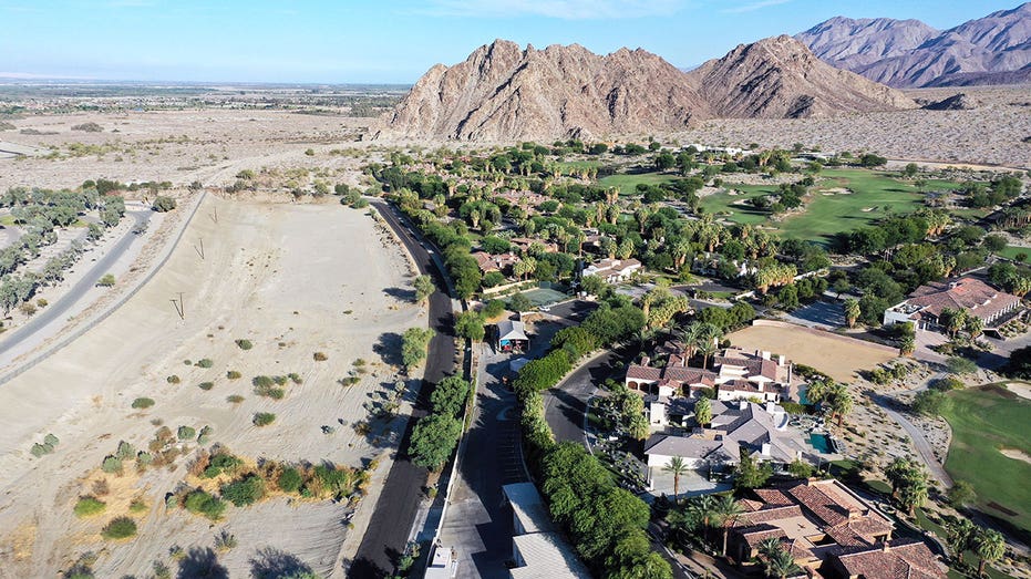 La Quinta, California homes and golf course