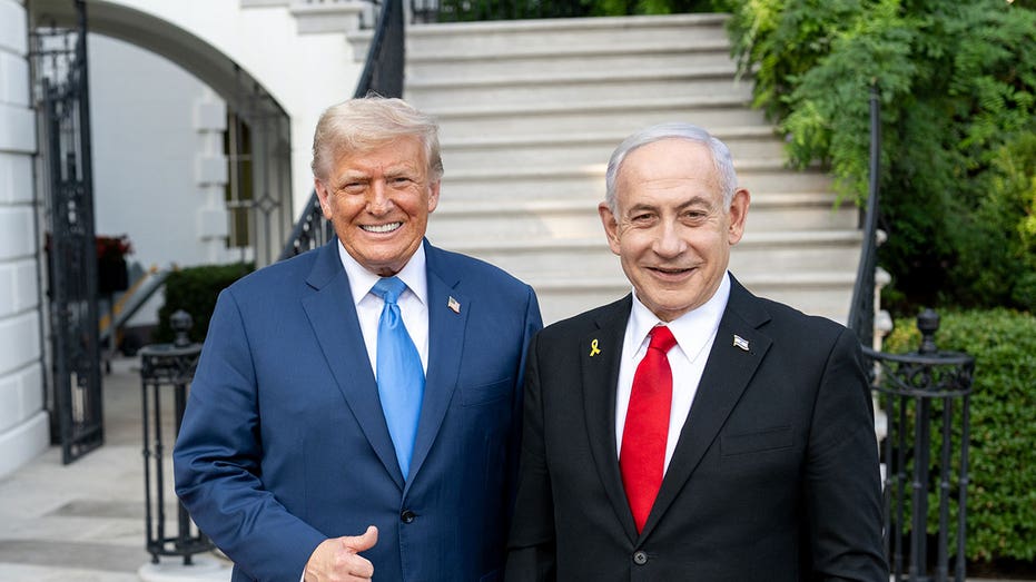 Trump with Netanyahu at the White House