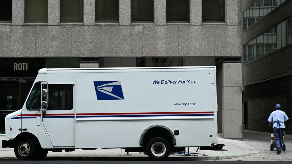 USPS truck