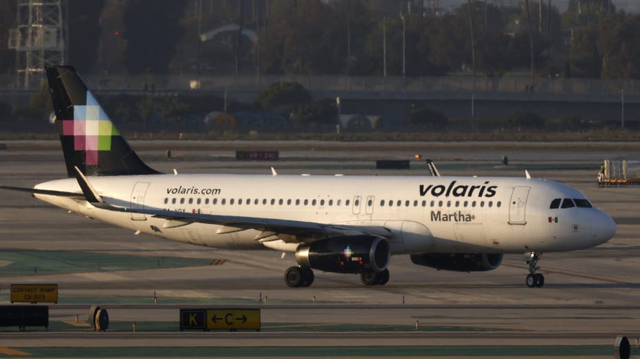 Volaris airplane