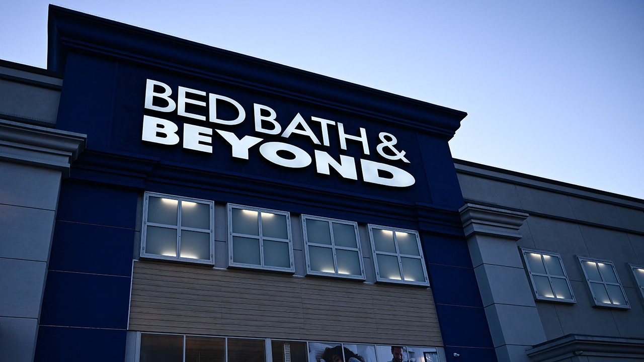 The bathroom & famous 20% of the 20% of Coupon is renovated with new limits