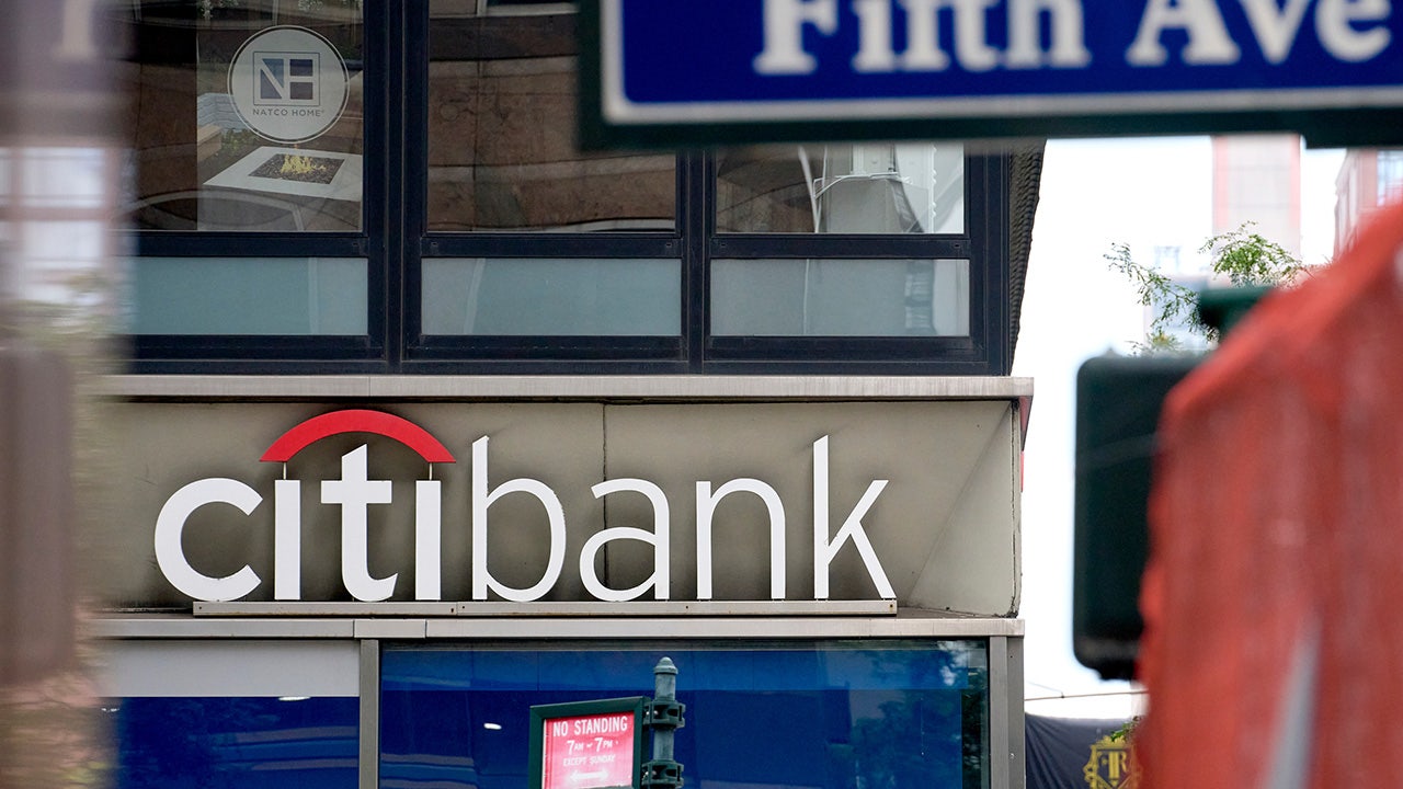Citi begins a new Premium Strata’s new credit card with a $ 595 Year