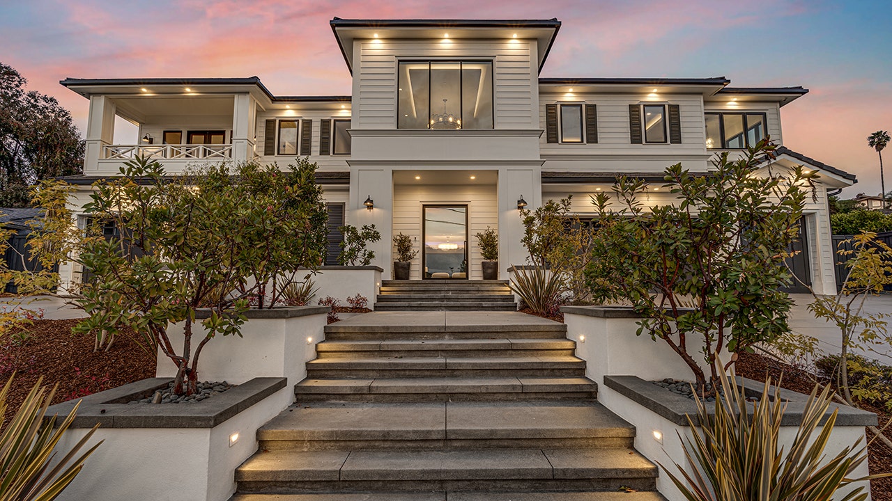 M California mansion’s price drops 0K every week until someone finally buys it in rare auction