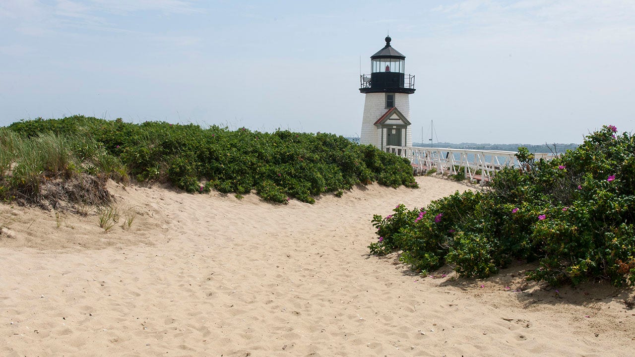 Bill Belichick’s Nantucket seaside cottage finds buyer within days of hitting the market