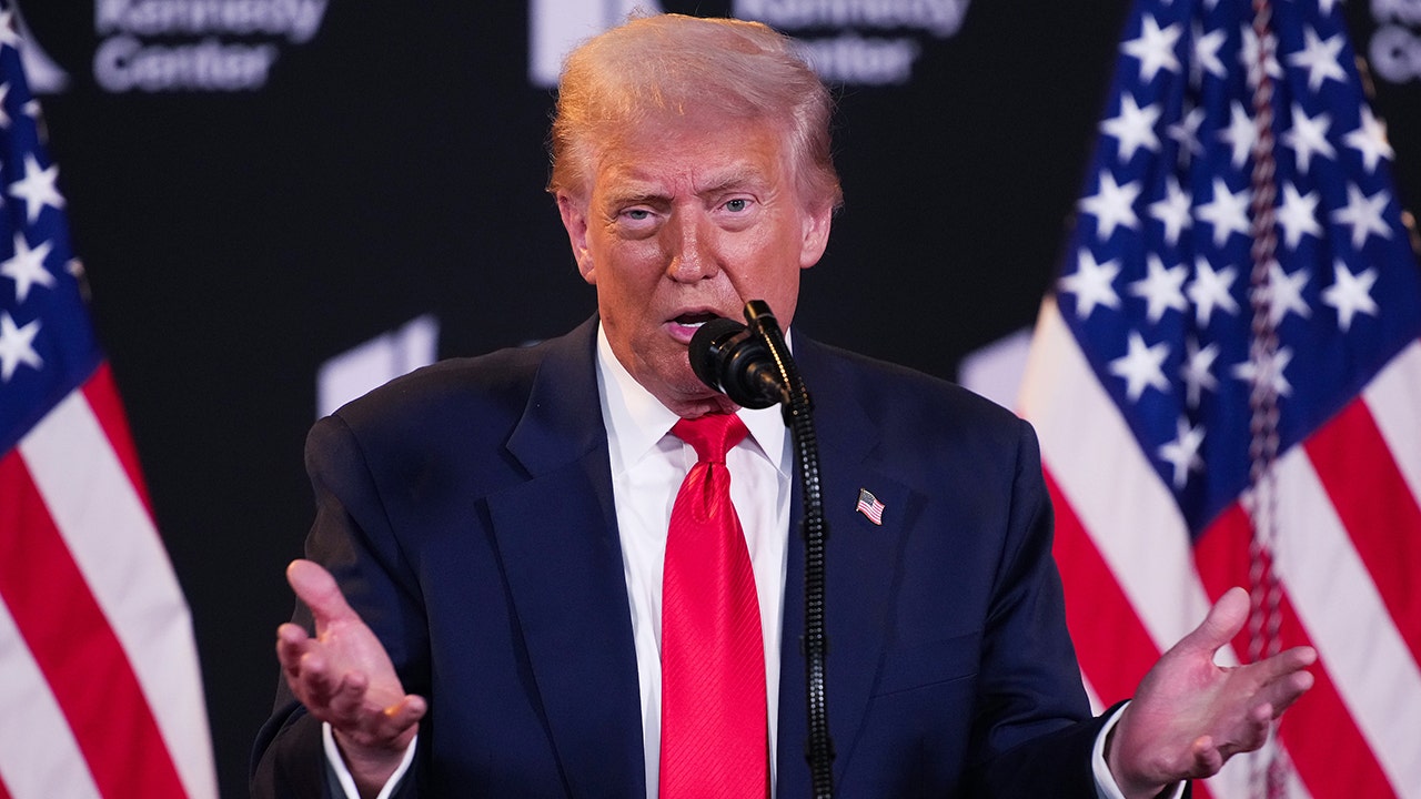 Trump says Fed chair search down to ‘three or four’ candidates, with announcement coming ‘a little bit early’