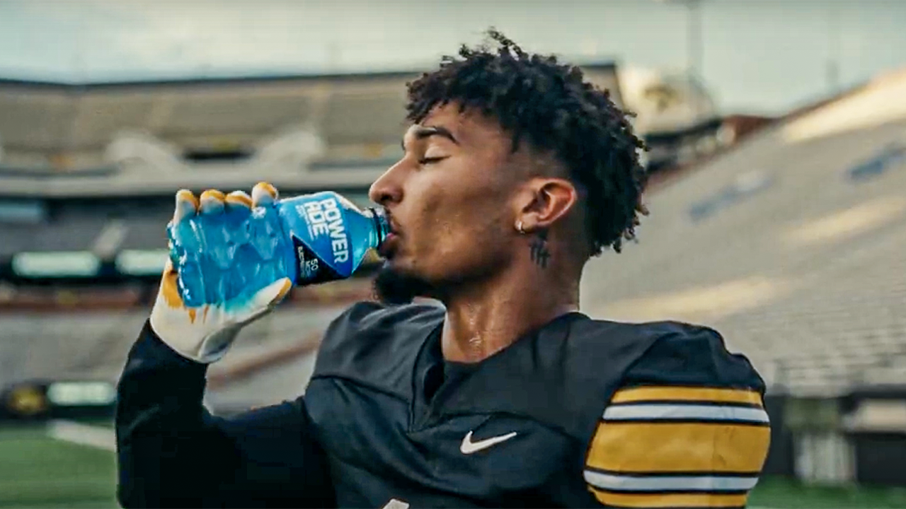 Powerade is refreshing ‘taking the high campaign’ with the Church players on the college Powerade is refreshing ‘taking the high campaign’ with the Church players on the college