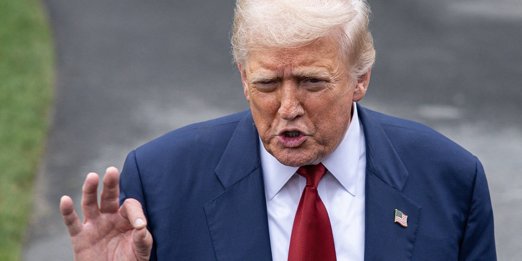 https://a57.foxnews.com/static.foxbusiness.com/foxbusiness.com/content/uploads/2025/08/1024/512/trump-talks-jobs.jpg?ve=1&tl=1