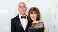 Jeff Bezos' mother dead at 78 after battle with Lewy body dementia - Fox Business News