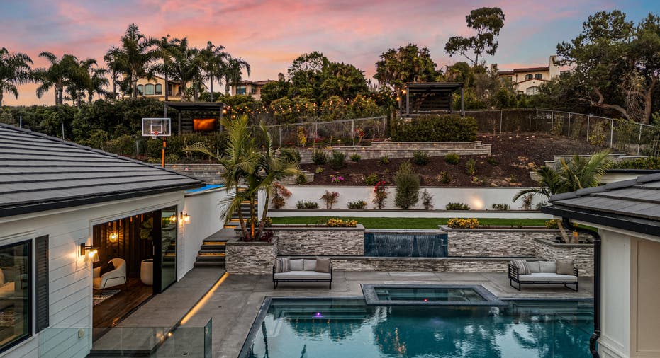 California estate listed by The Agency enters Dutch Auction.