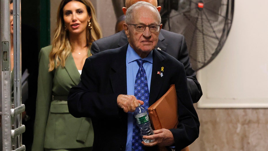 Dershowitz returns to the courtroom during Donald Trump's Hush Money Trial