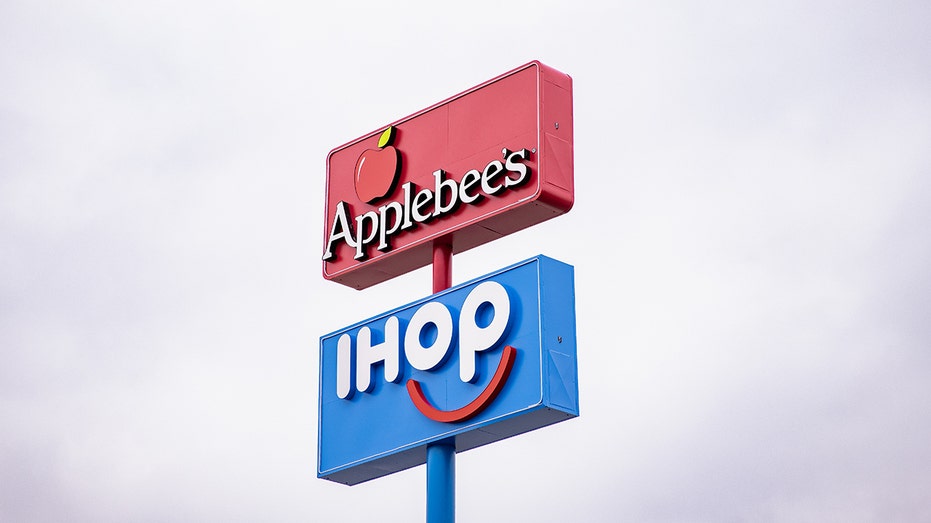 Signage for Applebee's and IHOP dual branded restaurant in Seguin, Texas.