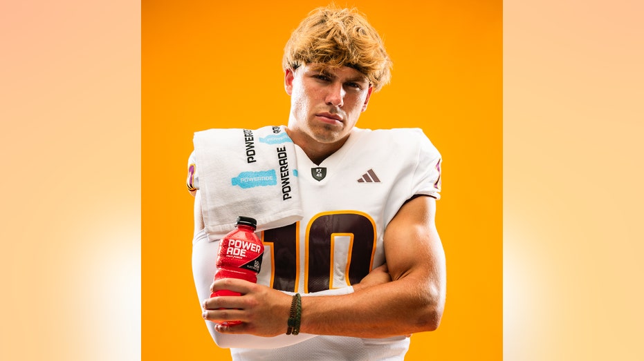 Sam Leavitt with Powerade