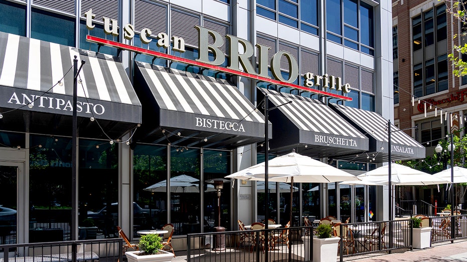 The outside of a Brio Italian Restaurant.
