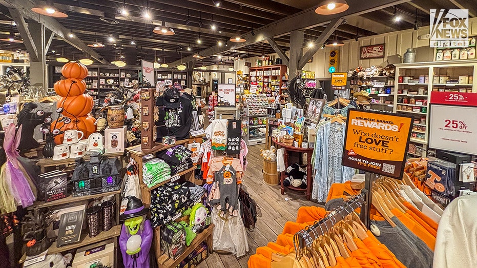 Cracker Barrel after new logo and rebranding change.