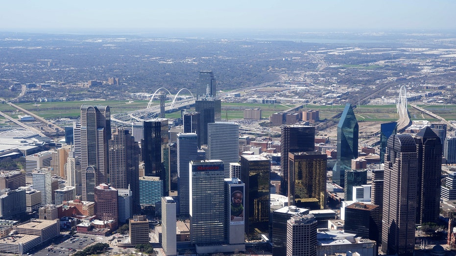 Dallas Metro Skyline