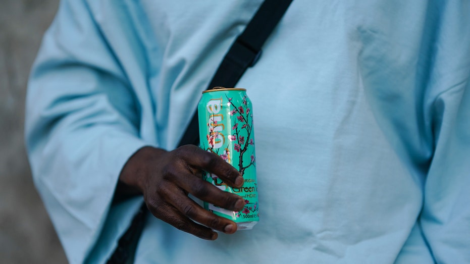 can of AriZona tea