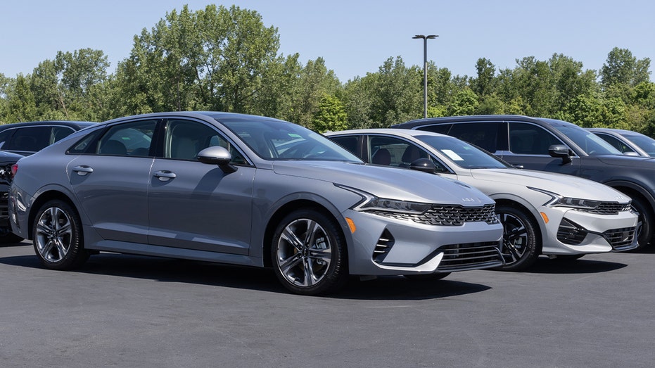 Grey Kia K5 GT-Line