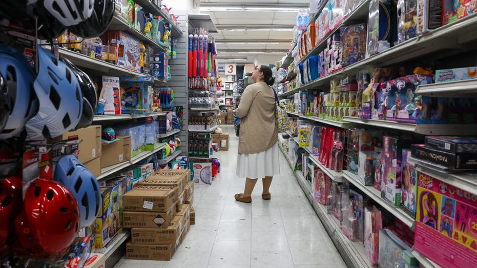Shopping in the elements in the retail store
