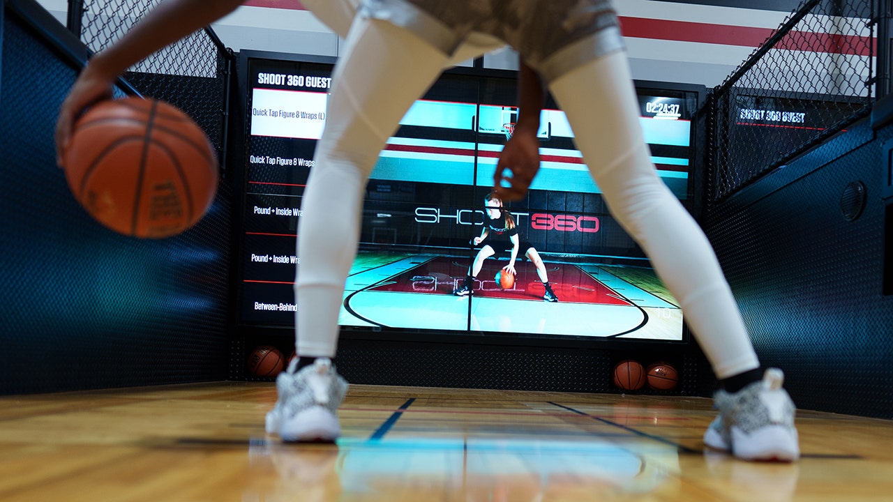 NBA Player-Backed Shoot 360 Uses Tech in Quick Basketball NBA Player-Backed Shoot 360 Uses Tech in Quick Basketball
