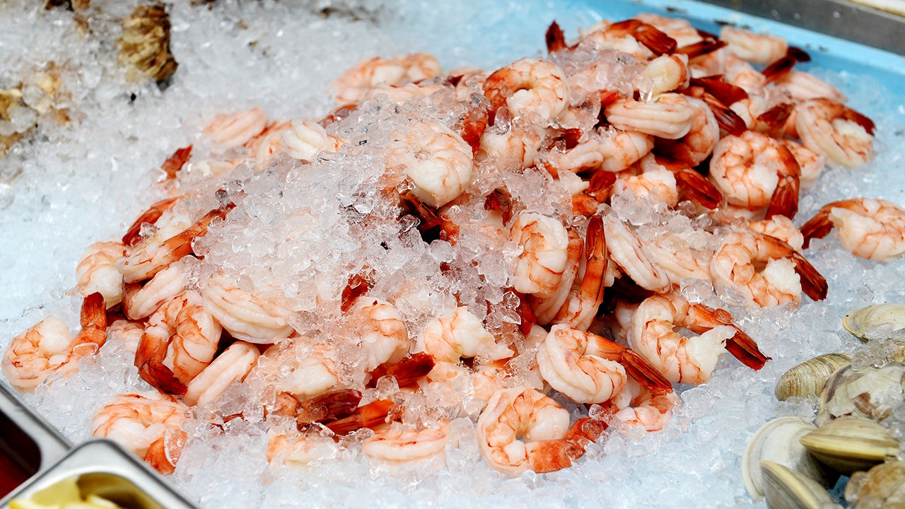 Shrimp sold in the Kroger’s shops to remember the shrimp above the worries of radiated dirt