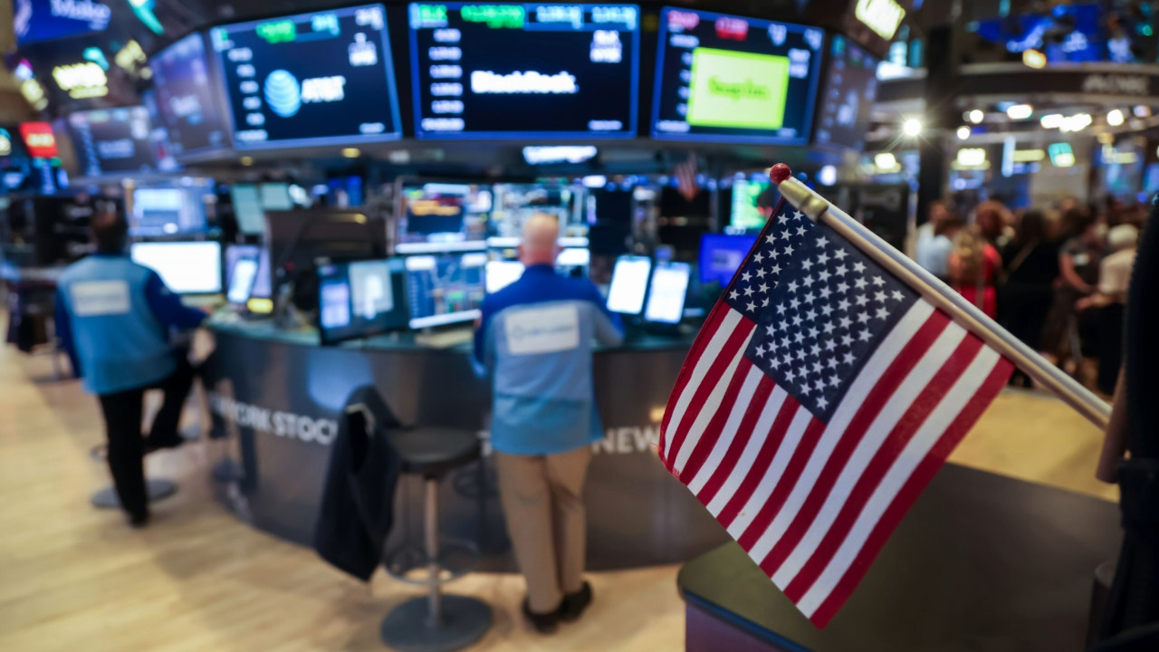 NYC financial industry decreases, data shows NYC financial industry decreases, data shows