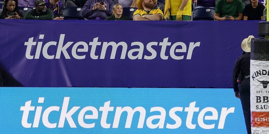 https://a57.foxnews.com/static.foxbusiness.com/foxbusiness.com/content/uploads/2025/09/1024/512/ticketmaster-signs-football-game.jpg?ve=1&tl=1