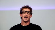 Zuckerberg embarrassed in front of live audience at much-anticipated demo - Fox Business News