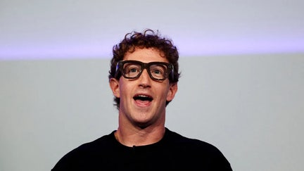 Zuckerberg's Meta Ray-Ban Display glasses demo failed twice during live presentation, with cooking assistant and video call features refusing to work properly. - Fox Business News