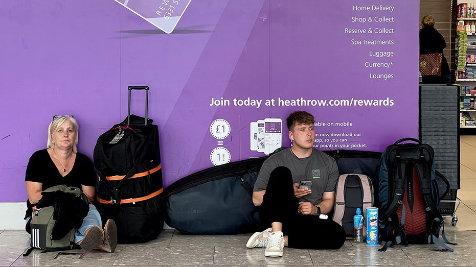 People at T4 London Heathrow airport, after delaying and canceling flights.