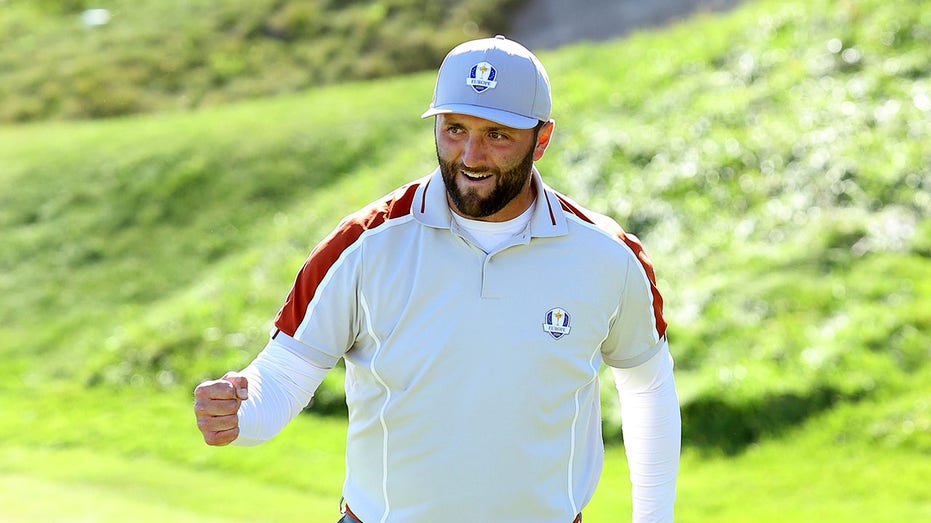 Jon Rahm after putt