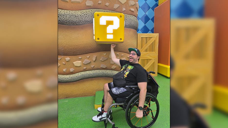 Kevin Rodriguez Zavala at theme park