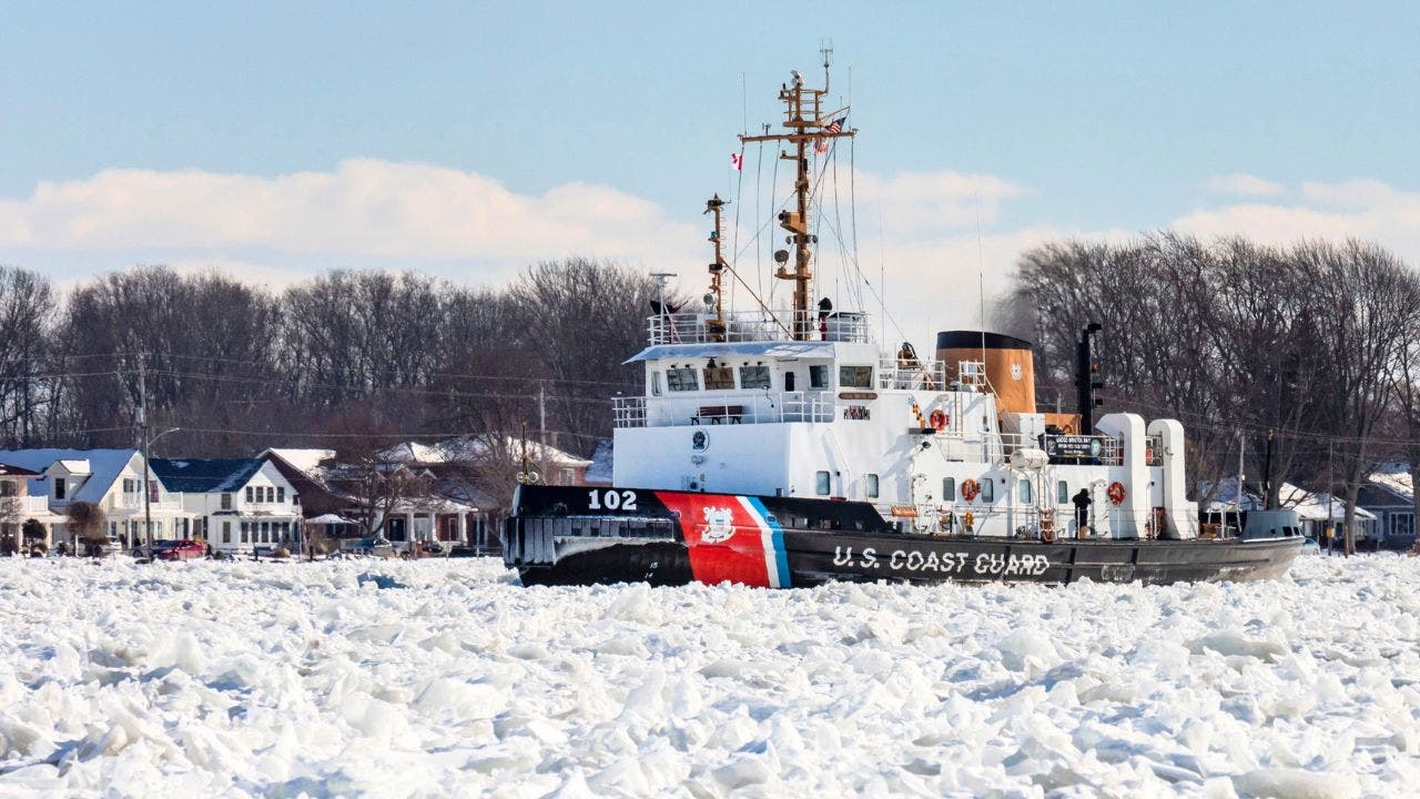 Trump to sign the Icebreaker Pact and Finland to fight China and Russia in the Arctic