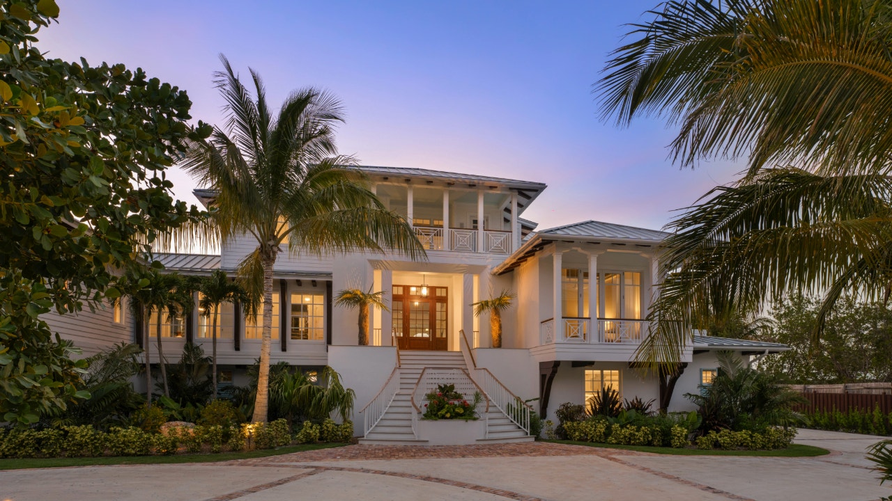 Dave Portnoy breaks Florida Keys sales record with .8M waterfront mansion