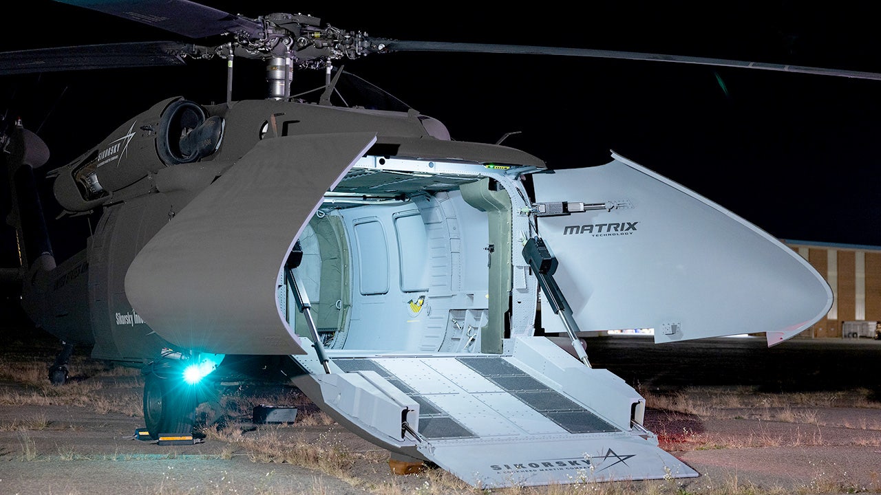The Hawk Autonomous Black Hawk Helikopta Delicop, the first flight is set for 2026