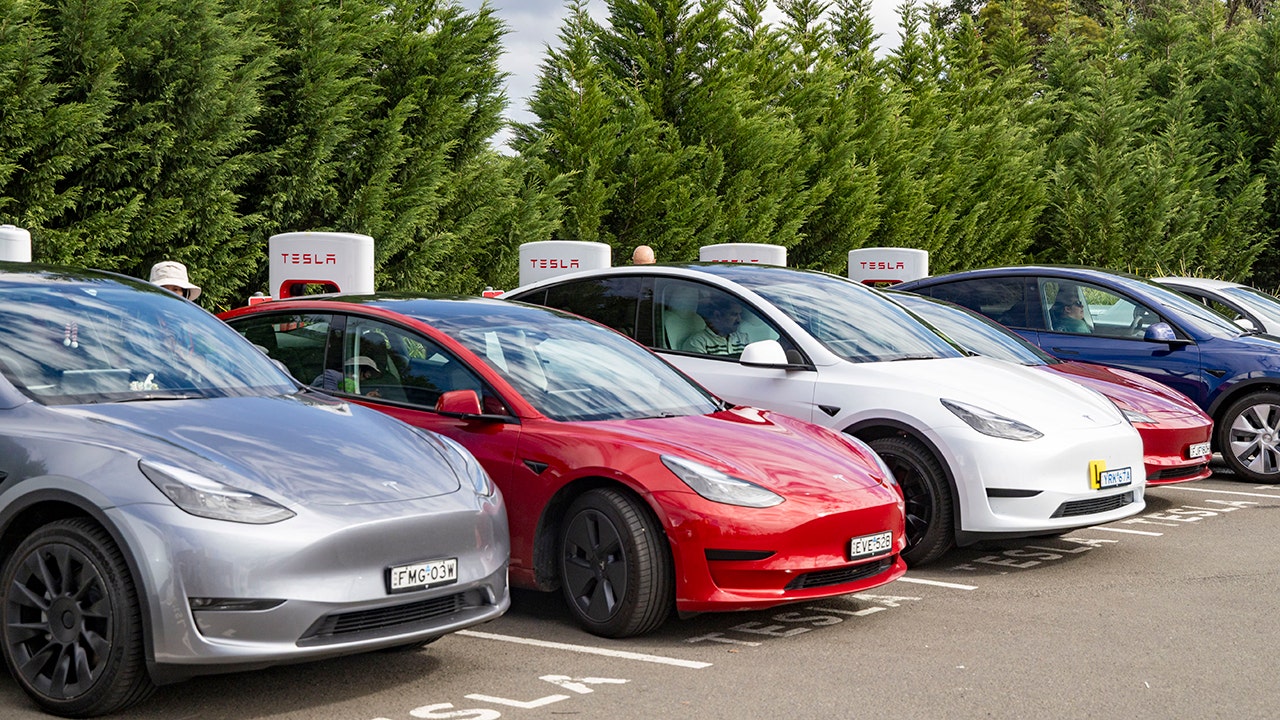 Tesla’s battery end is being recalled for thousands of vehicles in the US