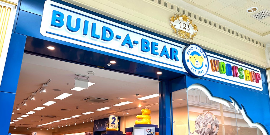 https://a57.foxnews.com/static.foxbusiness.com/foxbusiness.com/content/uploads/2025/10/1024/512/build-a-bear-exterior-store.jpg?ve=1&tl=1