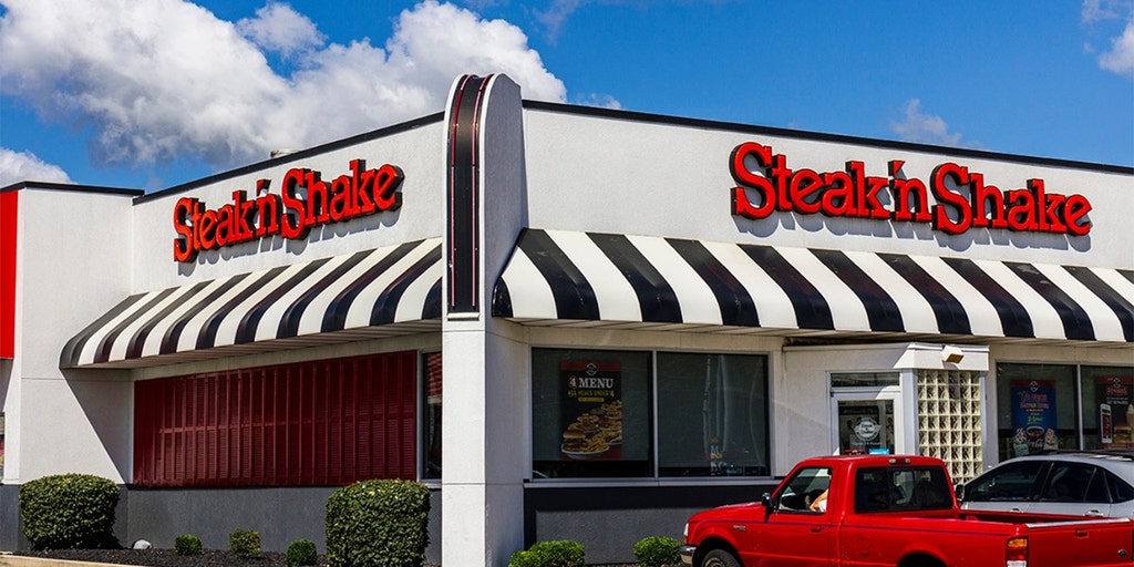 https://a57.foxnews.com/static.foxbusiness.com/foxbusiness.com/content/uploads/2025/10/1024/512/steak-n-shake-exterior.jpg?ve=1&tl=1