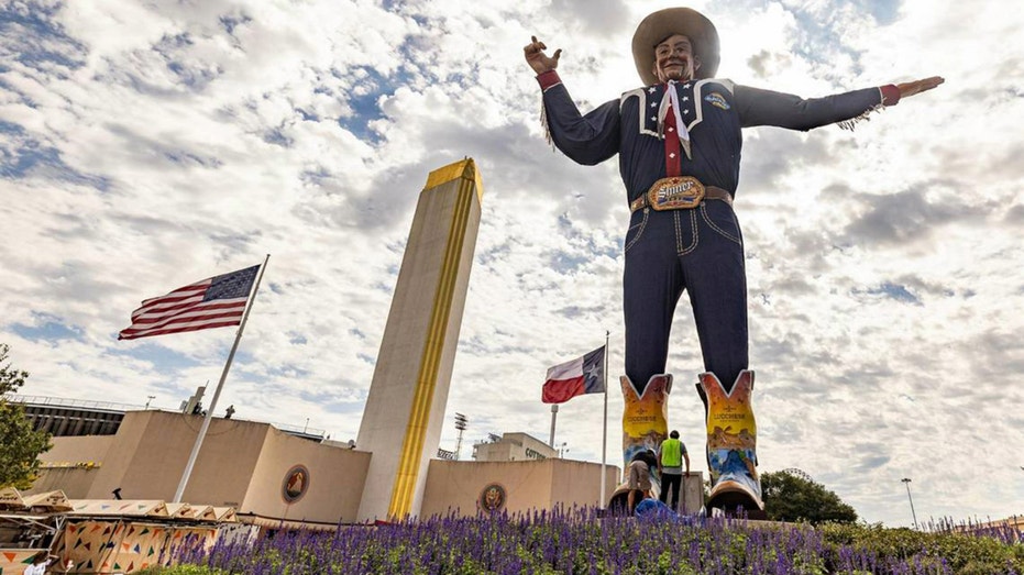 The Big Tex statute at the Texas State Fair.
