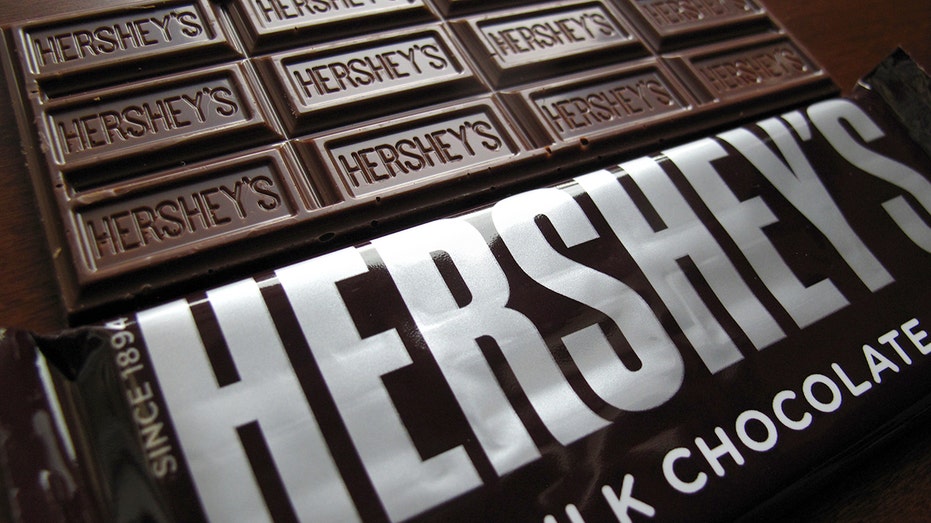 Hershey's chocolate candy bar and wrapper