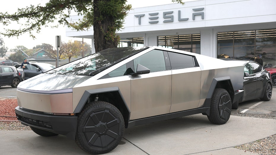 Tesla Cybertruck