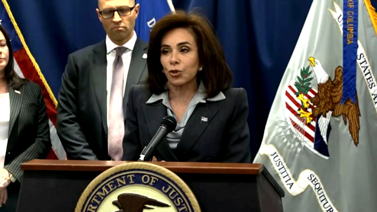Pirro announces ‘Scam Center Strike Force’ to target Chinese organized crime