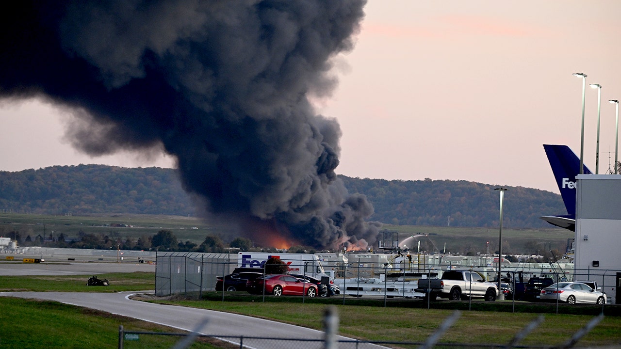 UPS plane loaded with fuel and 3 crewmembers on board crashes in fiery Louisville disaster