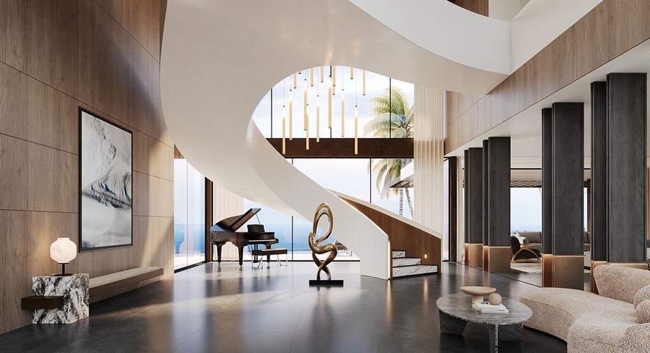 Luxury home grand foyer