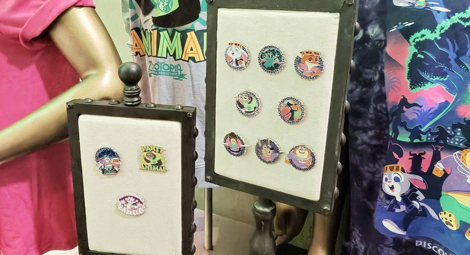 Zootopia: Better Zoogether! pins