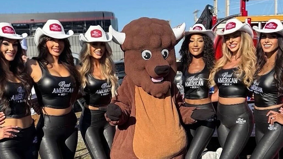 Real American Beer Girls