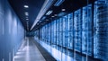 Centro de datos de alta tecnología con bastidores de servidores - Fox News
