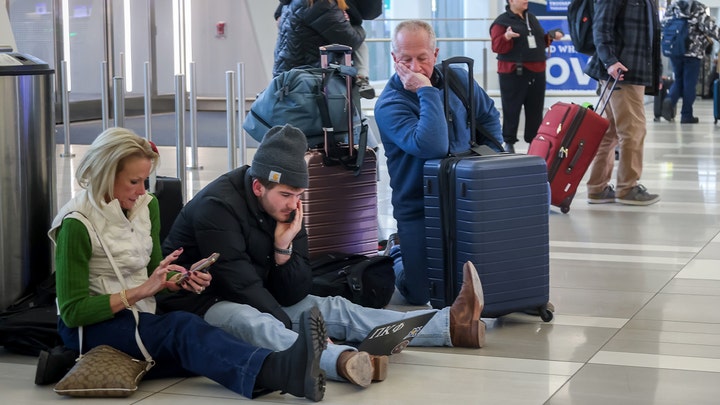 Winter storm leaves post-Christmas travelers stranded at several airports - Fox Business News