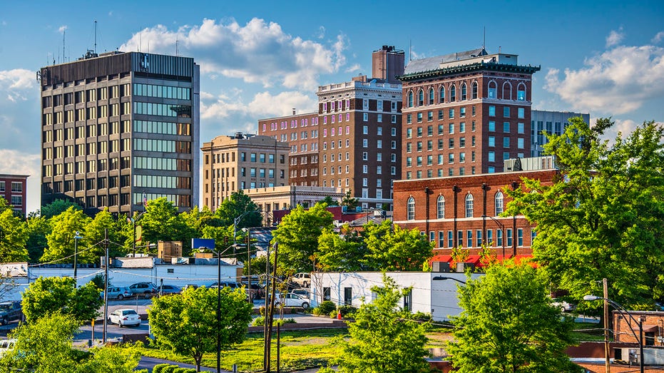 A shot of the city of Greenville, South Carolina.